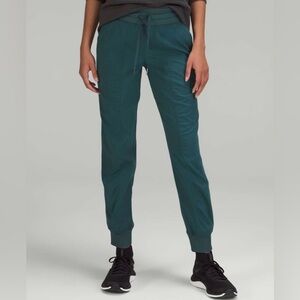 Lululemon Dance Studio Mid Rise Jogger Full Length Green Jasper Sz. 4